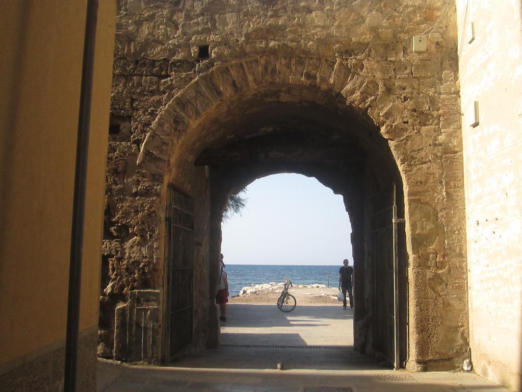 Corso Vittorio Apartment Trapani Exterior photo