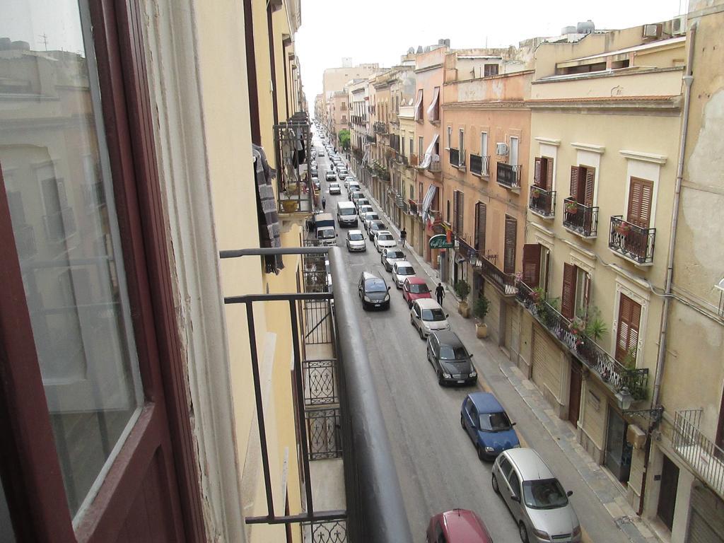 Corso Vittorio Apartment Trapani Exterior photo
