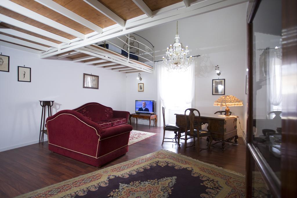 Corso Vittorio Apartment Trapani Exterior photo